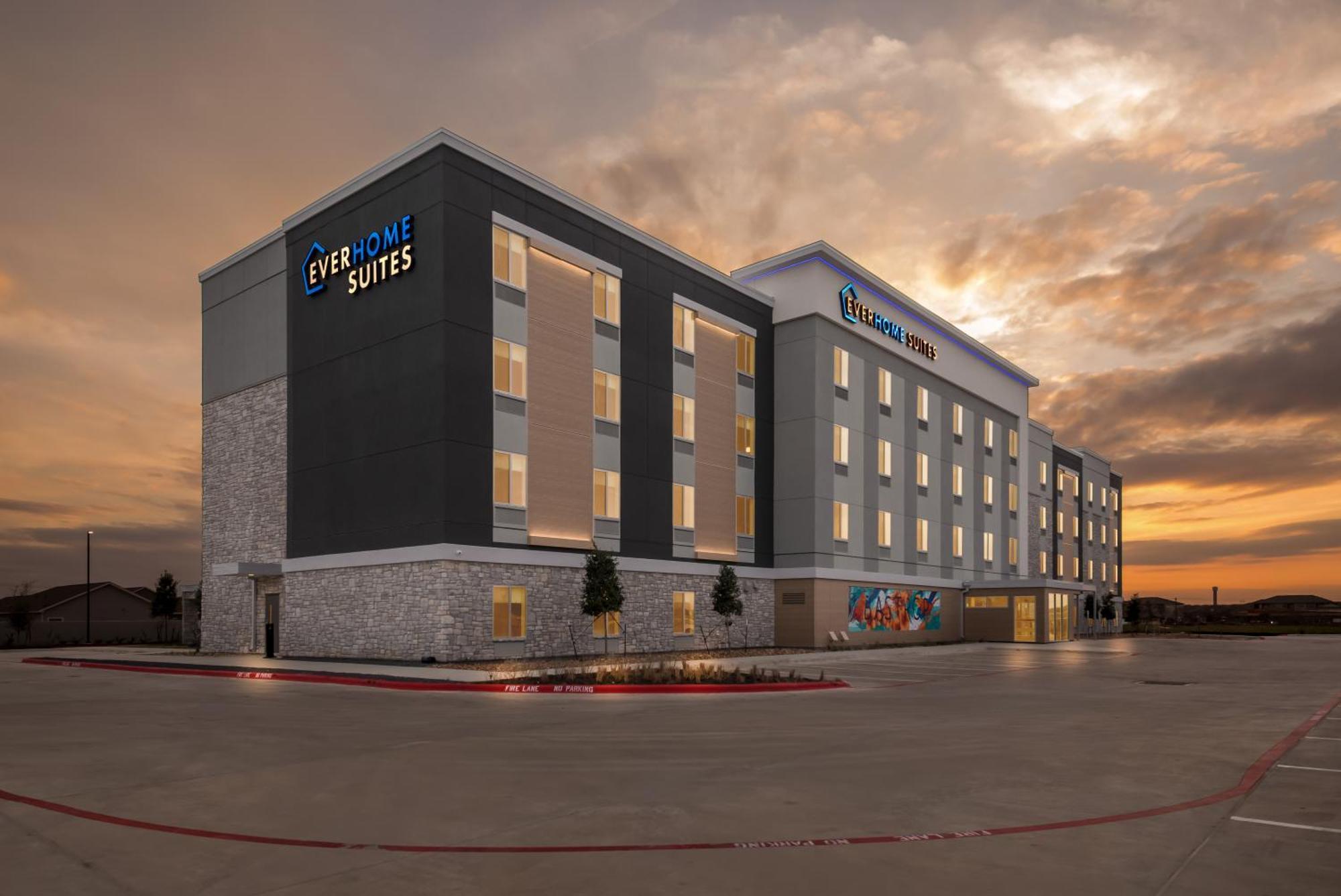 Everhome Suites Bastrop Exteriér fotografie