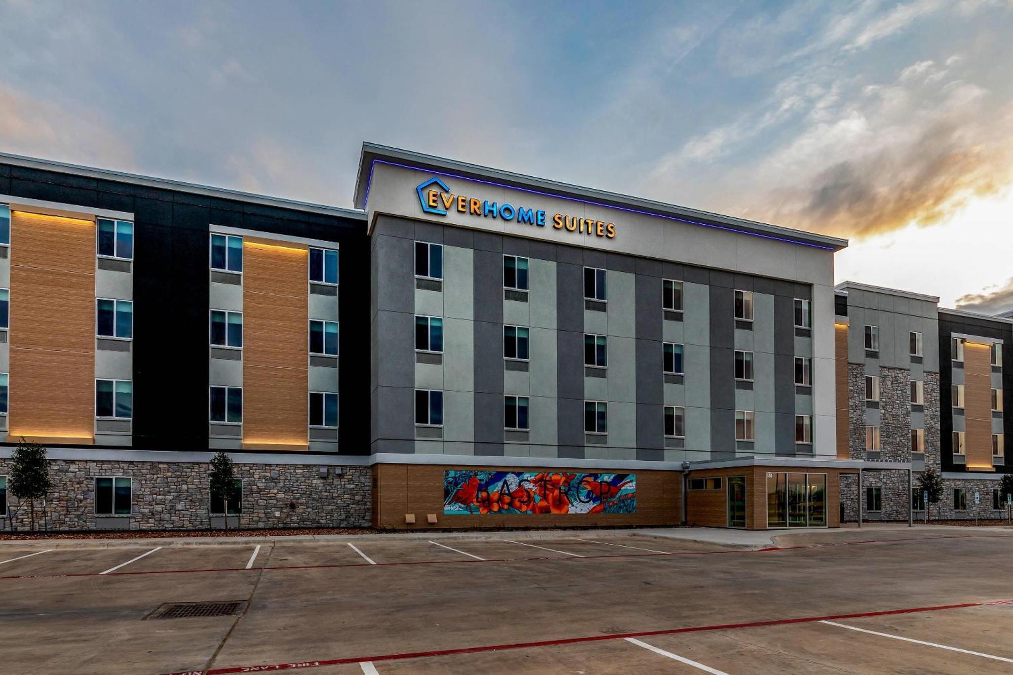 Everhome Suites Bastrop Exteriér fotografie